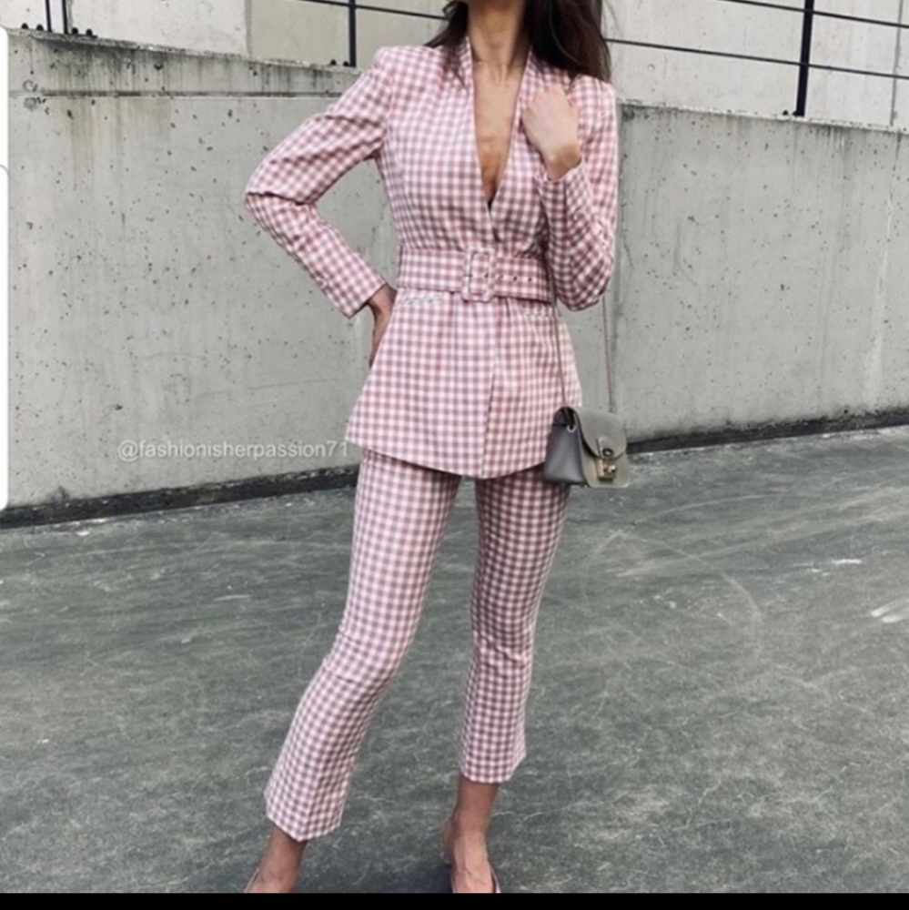 *Final Price* NWT Zara Pink White Checkered Blazer